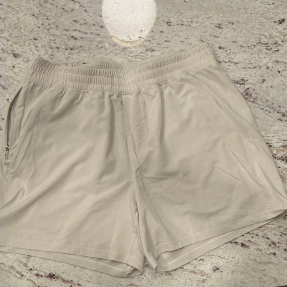 Lululemon Pace Breaker Men's Bone Shorts